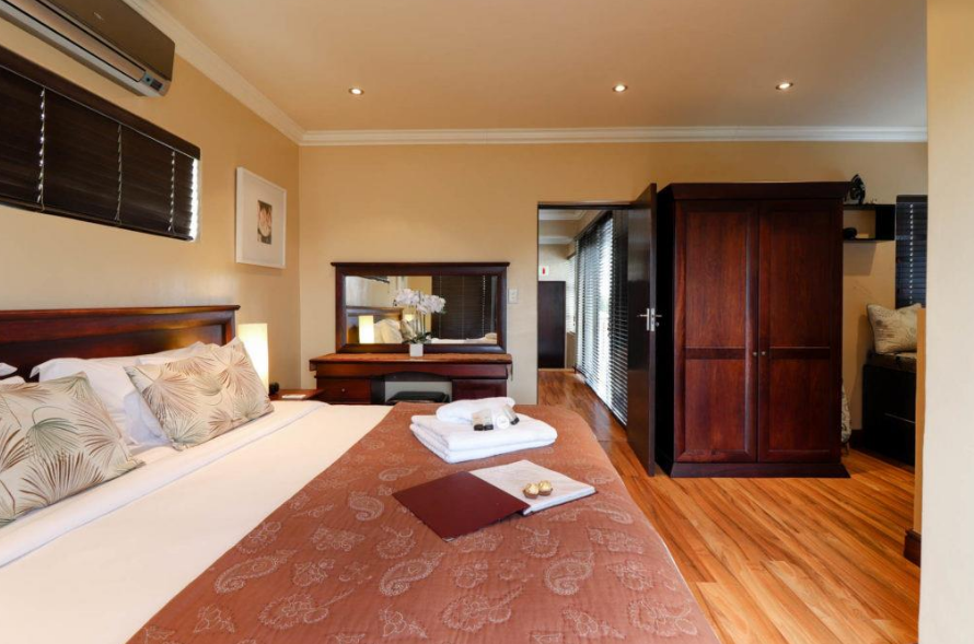 To Let 1 Bedroom Property for Rent in Table View Western Cape